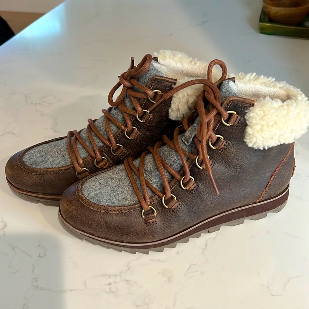 SOREL Boots - Harlow Burro